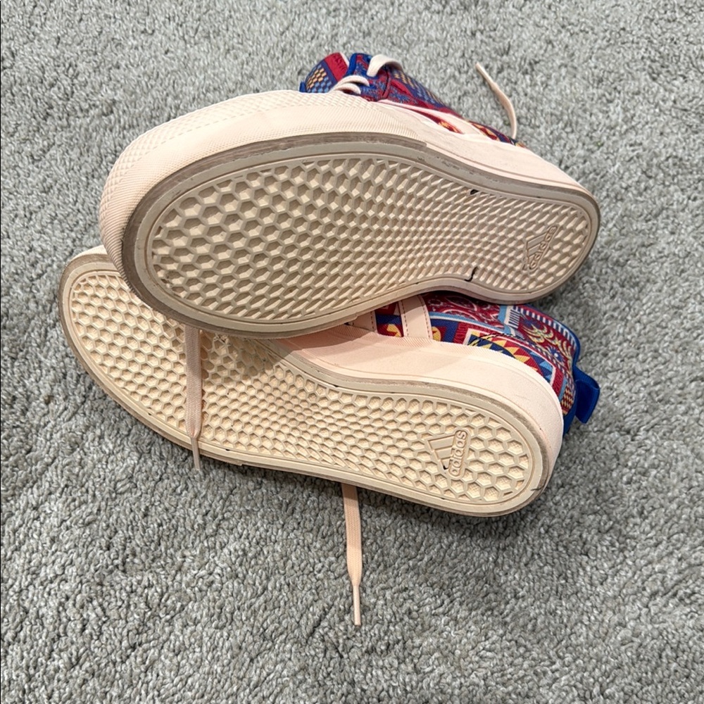 Adidas Colorful Patterned High-Tops - Picture 4 of 4